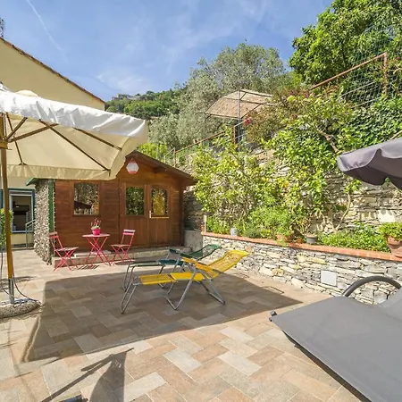 2 Bedroom Cozy In * Camogli