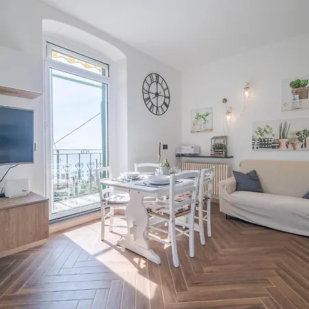 Holiday home 2 Bedroom Cozy In Camogli