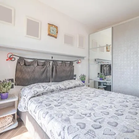 2 Bedroom Cozy In * Camogli