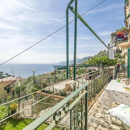 2 Bedroom Cozy In Camogli