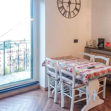 2 Bedroom Cozy In * Camogli