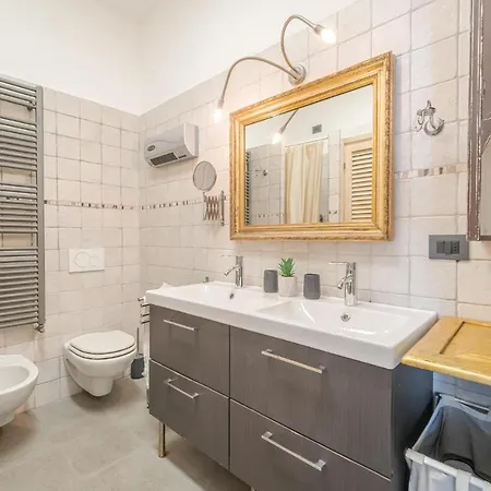 2 Bedroom Cozy In * Camogli