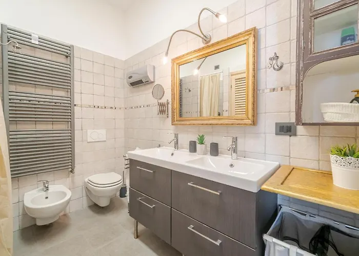 2 Bedroom Cozy In * Camogli